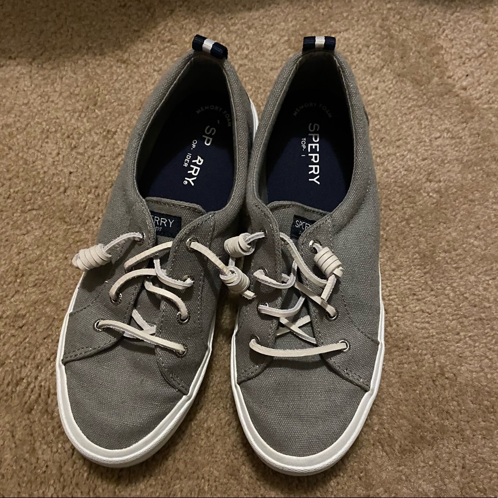 Sperry women’s sneakers. Size 8